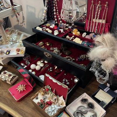 Sale Photo Thumbnail #77