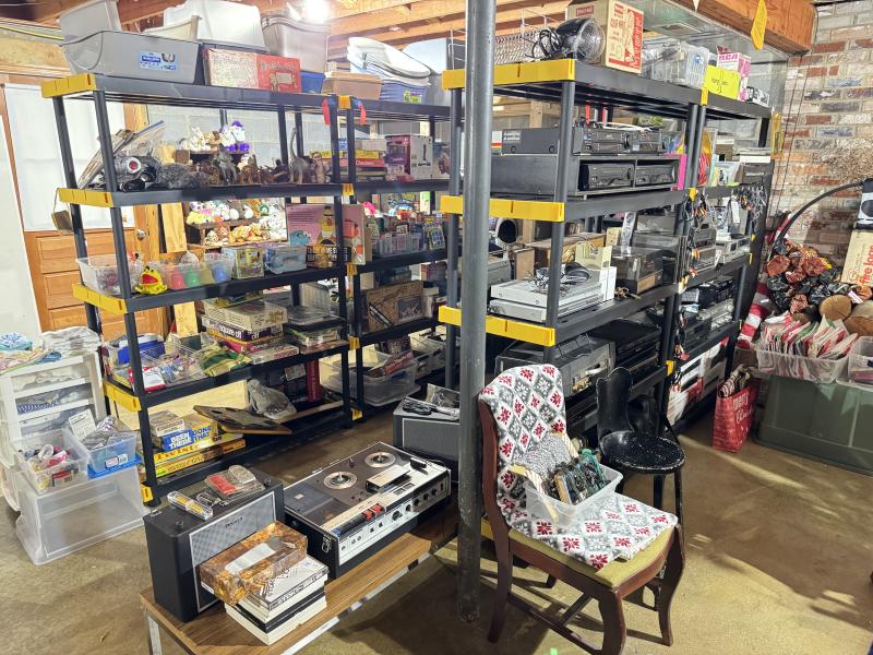 Sale Photo Thumbnail #145