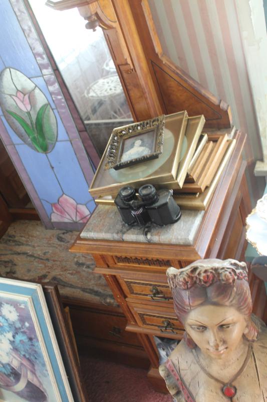 Sale Photo Thumbnail #220