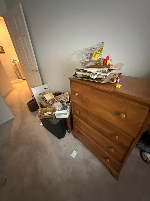 Sale Photo Thumbnail #18