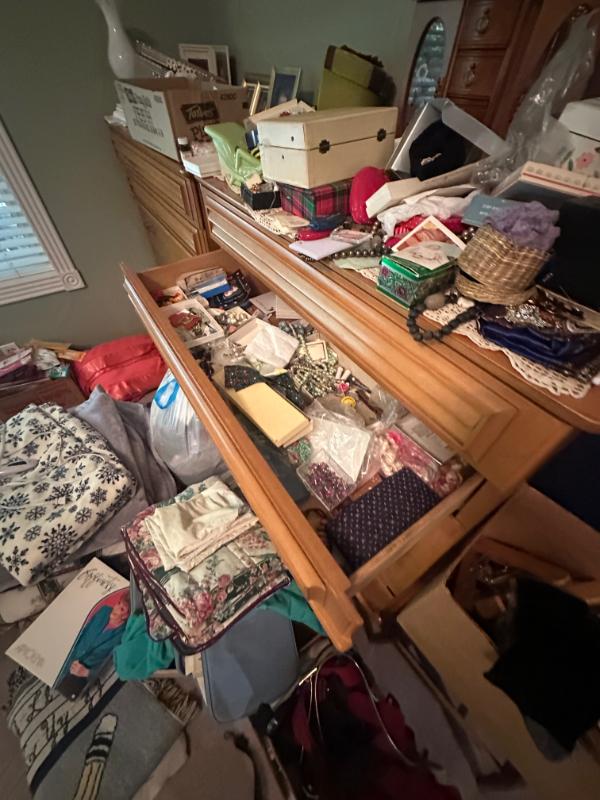 Sale Photo Thumbnail #40