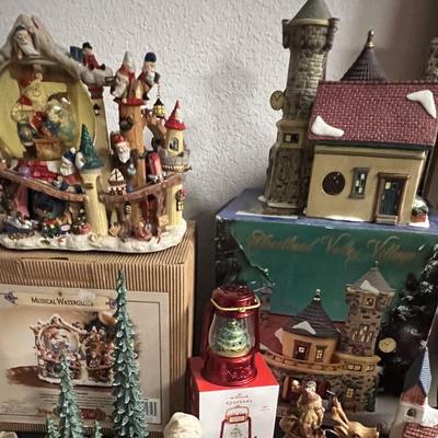 Assorted holiday decor