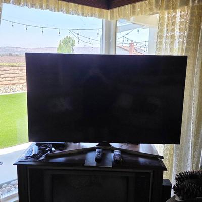 Samsung 50" MU6070 Smart 4K UHD TV