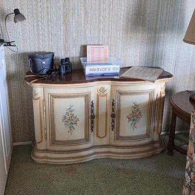 Vintage French style sideboard buffet