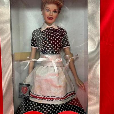 “ I Love Lucy” Vinyl Portrait Doll