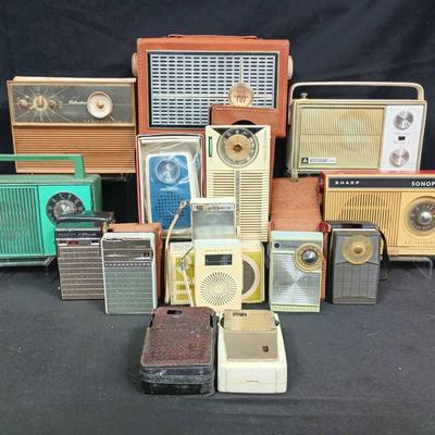 Silvertone 700 Leather Cased Transistor Radio And More