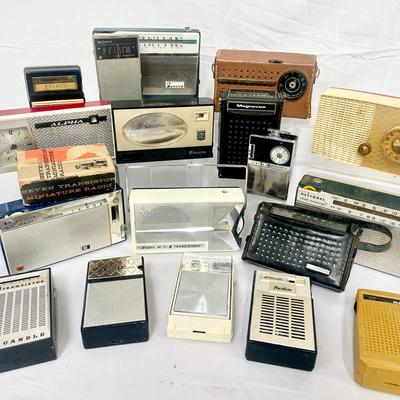 Rare Original 1962 General Electric Pocket Transistor Radio & More! 