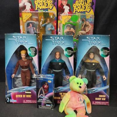 "Peace" Beanie Baby w/Tag Errors & Collectible Media Figures
