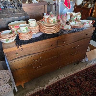 Sale Photo Thumbnail #32