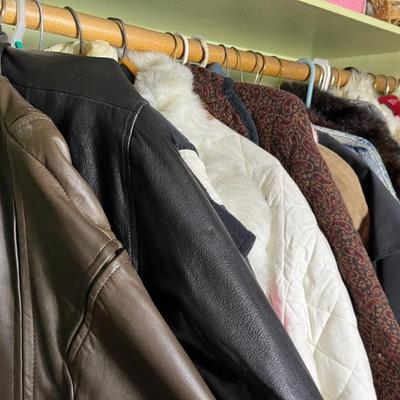 Sale Photo Thumbnail #600