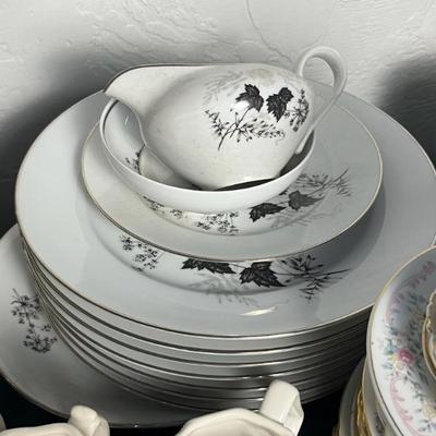 Sale Photo Thumbnail #239