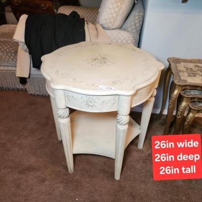 Sale Photo Thumbnail #380