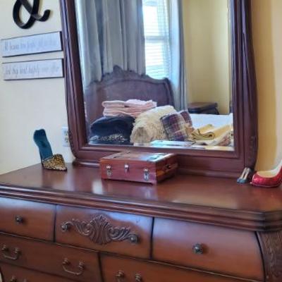Sale Photo Thumbnail #209