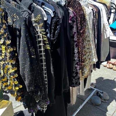 VINTAGE CLOTHING