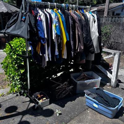MEN.S CLOTHING