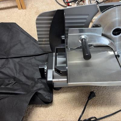 Cabelas Deluxe Meat Slicer