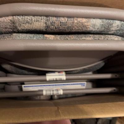 4 Samsonite Cloth Folding Chairs