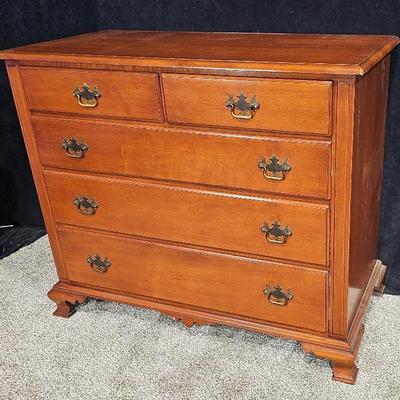Wooden 5-Drawer Chest Of Drawers