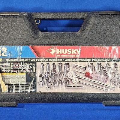 Husky 52-Piece Mechanic Tool Set