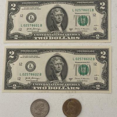 2017A $2 Bills In Series (2) + 1979 Susan B. (1) & 2011 Garfield (1) $1 Coins