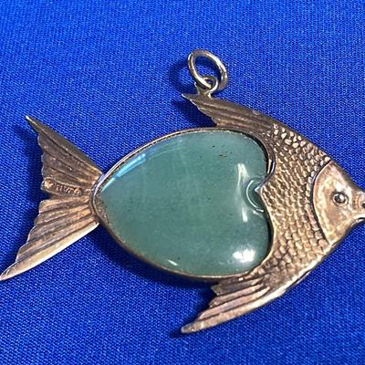 .925 Sterling Silver Green Agate Angelfish Pendant 