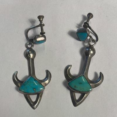 Sterling Silver Turquoise Drop Screw Back Earrings 