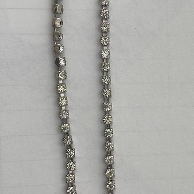 Classic 1950’S Rhinestone 16” Pendant Necklace