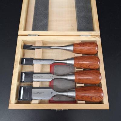 Wood River Butt Chisels in Box
