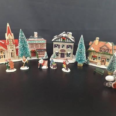 1992 Vintage Christmas Collection Village