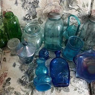 Miscellaneous Glassware Lot