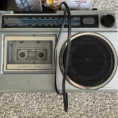 Vintage Media Lot – CDs, Tapes, DVDs & GE Cassette Radio