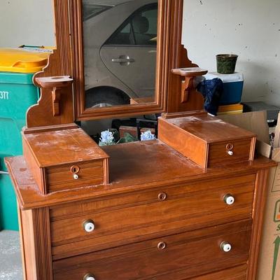 3-Drawer Cabinet With Additional Vanity Mirror And Shelvings 