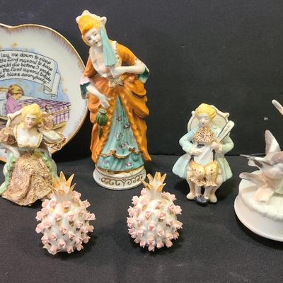 Vintage Made In Japan Items: Otagiri Music Box, Rosebud S&p, Figurines With Dresden Lace, Etc