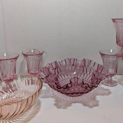 Pink Ruffled Fruit Bowl, Swirly Pink Bowl + Pink Goblets (5)