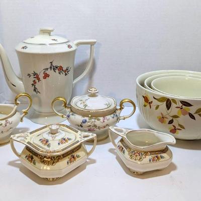 Castleton China Pair, Sheraton Ivory Pair, Hall's Superior Mixing Bowls