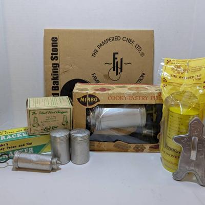 Vintage Baking Fun - Mirro Cookie Set, Tin S+P Shakers, Nutcracker & More 