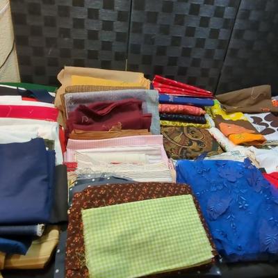Material For Quilts Or Pillows 