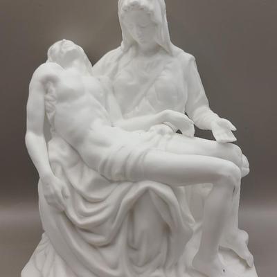 Lenox Fine China "Pietá" Sculpture, ~ 8" Tall