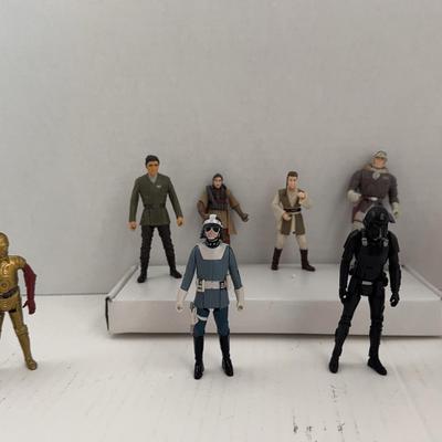 Collection of Star Wars Action Figures, Featuring Characters From The Original Trilogy And More