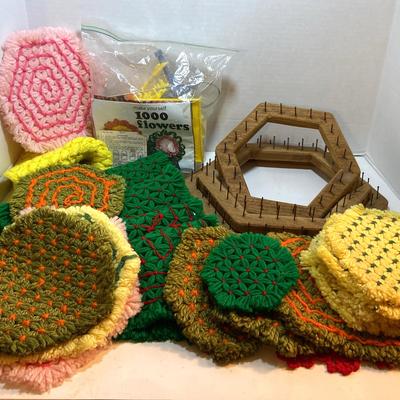 Lap Looms & Hot Plate Rests 