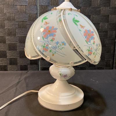 Lamp W/ Glass Floral Shade (needs Rewiring, 1 Glass Pc. Broken)