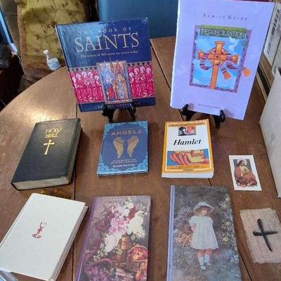 Christians Books, Journals, And Hamlet