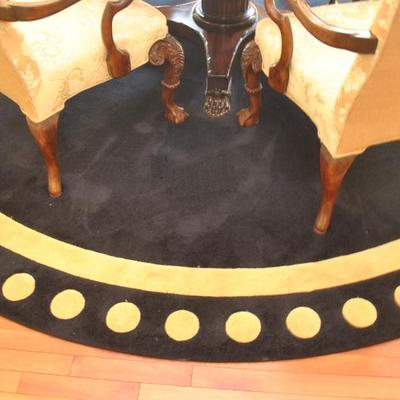 Custom round rug 