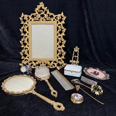 Vintage Vanity Set 
