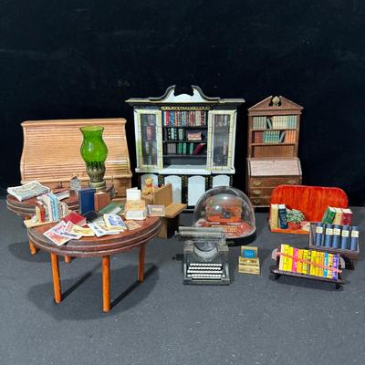 Miniature Displays - Furniture