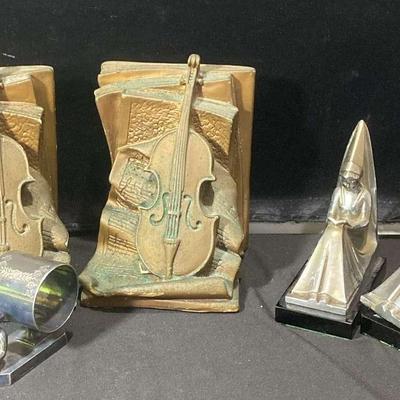 Vintage Art Decor Bookends