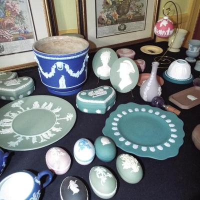 Sale Photo Thumbnail #165: ASSORTED WEDGWOOD PRICED AS MARKED