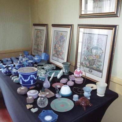 Sale Photo Thumbnail #145: VINTAGE COLONIAL WILLIAMSBURG ROBERT FURBER FRUIT & FLOWER PRINTS AND ASSORTED WEDGWOOD PIECE