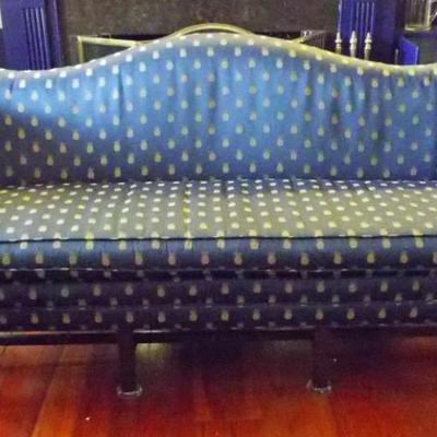 VINTAGE CHIPPENDALE CAMELBACK SOFA MAHOGANY TRIM PINEAPPLE FABRIC