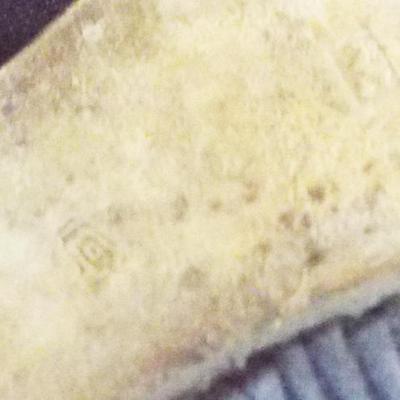 ANTIQUE STERLING SILVER REPOUSSE KISS CLASP KISS LOCK SILK  PURSE FAINT LION MARK